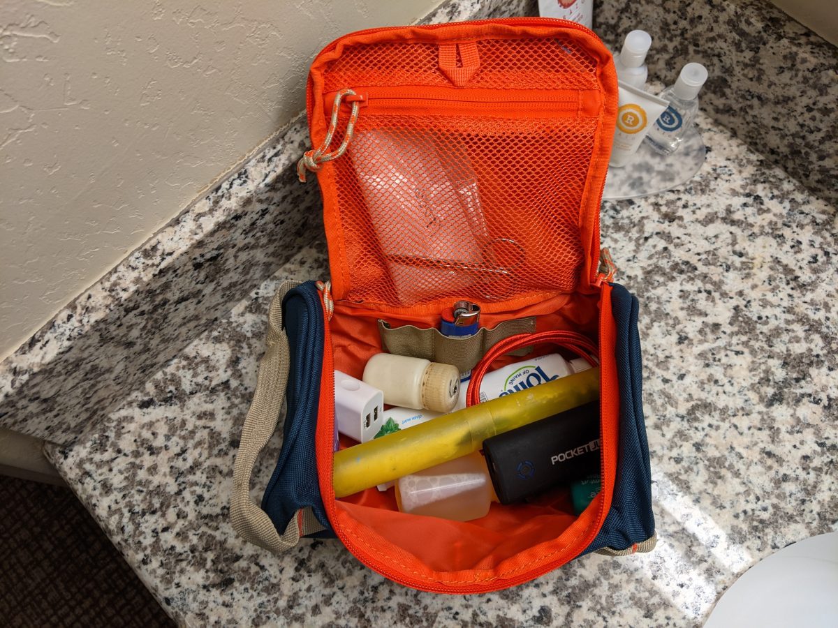 Outdoor Products Tag-a-long Dopp Kit